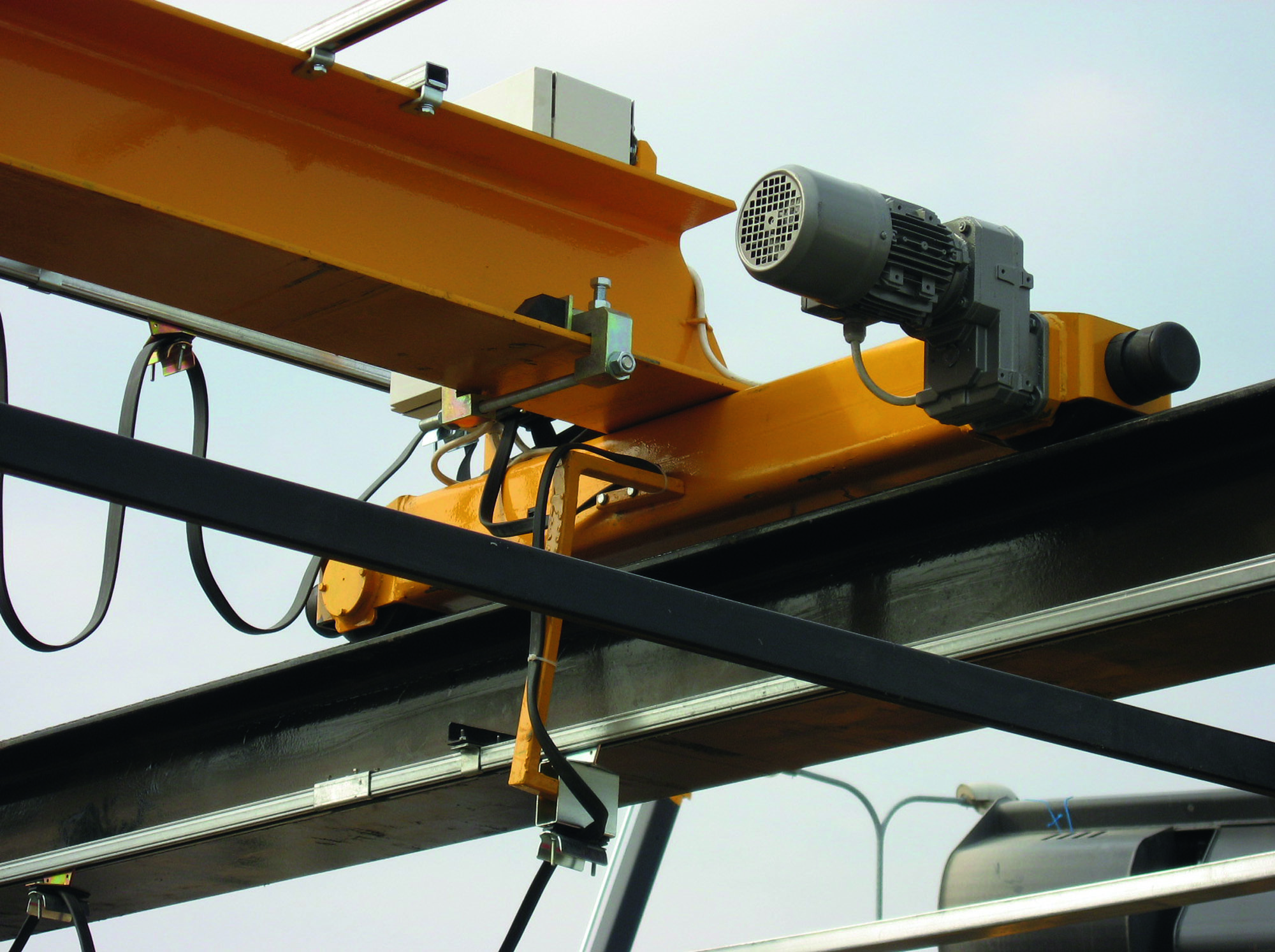 Drive Solutions For Bridge And Gantry Cranes